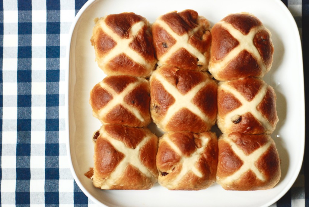 hot cross buns