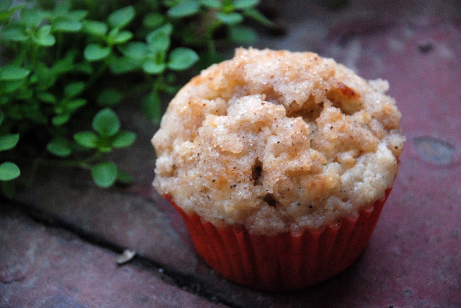 Jablečné muffiny se skořicovou drobenkou